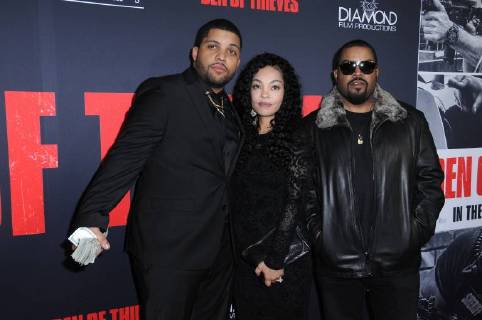 January 17, 2018 - Los Angeles, CA, U.S. - 17 January 2018 - Los Angeles, California - O Shea Jackson Jr., Ice Cube. Den of Thieves Los Angeles Premiere held at Regal Cinemas LA Live. Photo Credit: Birdie Thompson AdMedia Los Angeles U.S. - ZUMAa123 20180117_zaa_a123_238 Copyright: xBirdiexThompsonAdmediax