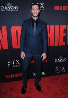 January 17, 2018 - Los Angeles, CA, U.S. - 17 January 2018 - Los Angeles, California - Pablo Schreiber. Den of Thieves Los Angeles Premiere held at Regal Cinemas LA Live. Photo Credit: Birdie Thompson AdMedia Los Angeles U.S. - ZUMAa123 20180117_zaa_a123_243 Copyright: xBirdiexThompsonAdmediax