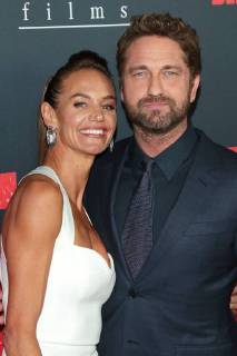 Gerard Butler and his girlfriend Morgan Brown at the den of thieves movie premiere on 17 01 2018 in Los Angeles the of thieves movie premiere in Los Angeles 2018