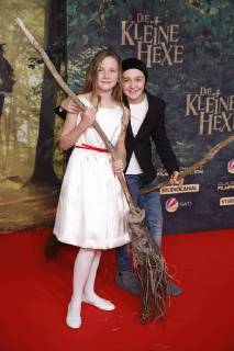 Momo Beier and Luis Valentina at the premiere of the movie the little witch in the Mathäser Filmpalast in Munich 21 01 2018 Foto:xS.xGabschx xFuturexImage