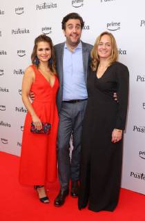 Cristina Rego Bastian Pastewka Sonsee do new Hollinderbaeumer at the Amazon Prime Pastewka film premiere in the cinema international Karl Marx Allee Berlin copyright imago stock people GmbH Tinkeres date 23 01 2018 film Pastewka