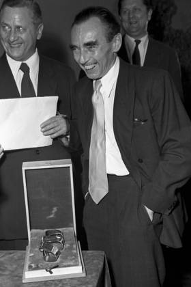 Presiverleihung at the Berlinale in 1951 1 International Film Festival Berlin Berlin 16 06 1951 Foto:xFilmweltx xFuturexImage