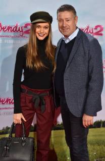 The moderator Joachim Llambi, and his daughter Katharina posing on 04 02 2018 in Cologne on the red carpet at the premiere of the cinema Wendy 2 friendship forever
