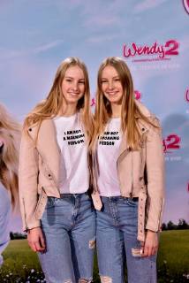 The Infulencer Finja and Svenja posing on 04 02 2018 in Cologne on the red carpet at the premiere of the cinema Wendy 2 friendship forever