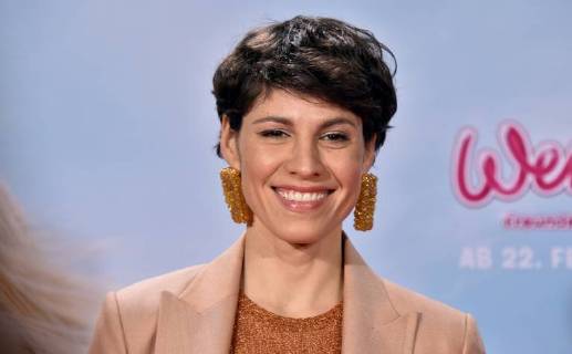 The actress Jasmin Gerat posing on 04 02 2018 in Cologne on the red carpet at the premiere of the cinema Wendy 2 friendship forever