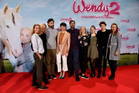 Nadeshda Brennicke Maren Kroymann Benjamin Sadler Jasmin Gerat Hanno Olderdissen Jule Hermann Henriette Morawe Julius Hotz and Christina Bailey film Foundation North Rhine-Westphalia posing on 04 02 2018 in Cologne on the red carpet at the premiere of the cinema Wendy 2 friendship forever