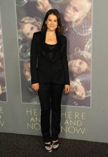 February 5, 2018 - Hollywood, California, U.S. - Sosie Bacon attendsThe Los Angeles Premiere of HBO s New Drama Series Here And Now held at the Directors Guild Of America in Los Angeles, California on February 5, 2018. 2018 Hollywood U.S. - ZUMAl86_ 20180205_zaf_l86_029 Copyright: xDavexLongendykex