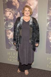 Cynthia Ettinger at the premiere of the here and now HBO series on 5 02 2018 in Los Angeles HBO s here and now series premiere in Los Angeles 2018