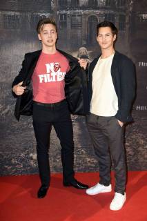 John Tan and Tim Oliver Schultz at the premiere of the movie health resorts in the former silent film cinema Delphi Berlin 07 02 2018 Foto:xF.xKernx xFuturexImage