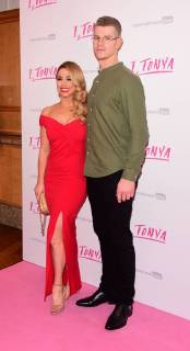 February 15, 2018 - London, New York, United Kingdom of Great Britain and Northern Ireland - Hamish Gaman and Alex Murphy arriving at the UK premiere of I, TONYA at the Curzon Mayfair on February 15 2018 in London London United Kingdom of Great Britain and Northern Ireland  - ZUMAny1_ 20180215_zaf_ny1_134 Copyright: xFamousx