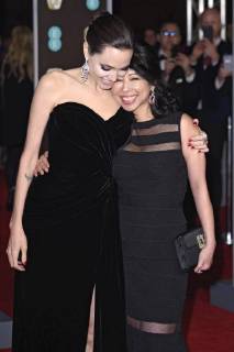 Angelina Jolie and lounge Ung at the ceremony of the BAFTA film awards 2018 71st British Academy Film Awards at the Royal Albert Hall London 18 02 2018 Angelina Jolie lounge Ung  Foto:xS.xVasx xFuturexImage
