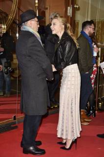 Dieter Kosslick and Natalie Dormer attending the picnic at hanging rock seasons 1 2 premiere during the 68th Berlin International Film Festival Berlinale 2018 at Zoo Palace on February 19 2018 in Berlin Germany Foto:xN.xKubelkax xFuturexImage