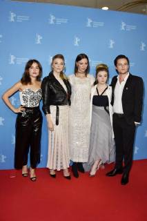 Lola Bessis Natalie Dormer Lily Sullivan Yael Stone and Harrison Gilbertson attending the picnic at hanging rock seasons 1 2 premiere during the 68th Berlin International Film Festival Berlinale 2018 at Zoo Palace on February 19 2018 in Berlin Germany Foto:xN.xKubelkax xFuturexImage