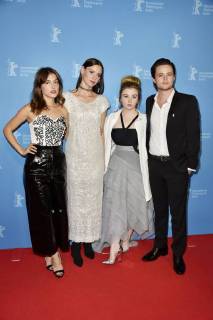 Lola Bessis Lily Sullivan Yael Stone and Harrison Gilbertson attending the picnic at hanging rock seasons 1 2 premiere during the 68th Berlin International Film Festival Berlinale 2018 at Zoo Palace on February 19 2018 in Berlin Germany Foto:xN.xKubelkax xFuturexImage