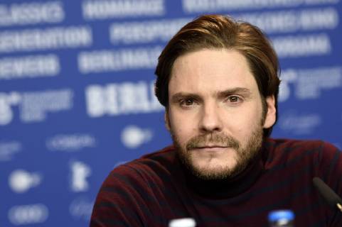 Daniel Brühl during the 7 days in Entebbe Entebbe 7 days press conference at the 68th Berlin International Film Festival Berlinale 2018 at Grand Hyatt Hotel on February 19 2018 in Berlin Germany Foto:xC.xNiehausx xFuturexImage