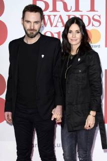 Johnny McDaid and Courtney Cox at the BRIT Awards 2018 at the O2 Arena London 21 02 2018 Johnny McDaid Courtney Cox  Foto:xS.xVasx xFuturexImage