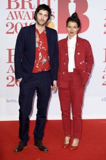 Jim Sturgess with accompaniment at the BRIT Awards 2018 in the O2 Arena London 21 02 2018 Jim Sturgess with accompaniment  Foto:xS.xVasx xFuturexImage