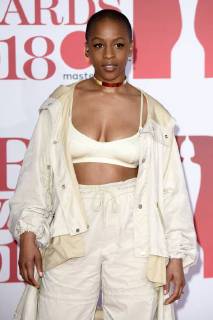 Julie Adenuga at the BRIT Awards 2018 at the O2 Arena London 21 02 2018 Julie Adenuga  Foto:xS.xVasx xFuturexImage