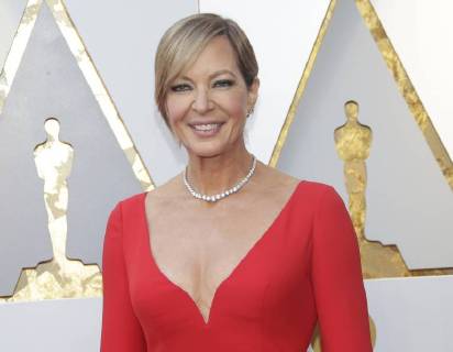Actress Allison Janney arrives on the red carpet for the 90th annual Academy Awards at the Dolby Theatre in the Hollywood section of Los Angeles on March 4, 2018.  LAP20180304035 JOHNxANGELILLO