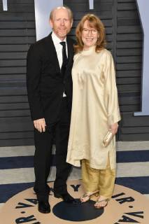 March 4, 2018 - Los Angeles, CA, U.S. - 04 March 2018 - Los Angeles, California - Ron Howard, Cheryl Howard. 2018 Vanity Fair Oscar Party following the 90th Academy Awards held at the Wallis Annenberg Center for the Performing Arts. Photo Credit: AdMedia Los Angeles U.S. - ZUMAa123 20180304_zaa_a123_234 Copyright: xBirdiexThompsonx