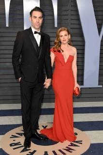 March 4, 2018 - Los Angeles, CA, U.S. - 04 March 2018 - Los Angeles, California - Sacha Baron Cohen, Isla Fisher. 2018 Vanity Fair Oscar Party following the 90th Academy Awards held at the Wallis Annenberg Center for the Performing Arts. Photo Credit: AdMedia Los Angeles U.S. - ZUMAa123 20180304_zaa_a123_558 Copyright: xBirdiexThompsonx