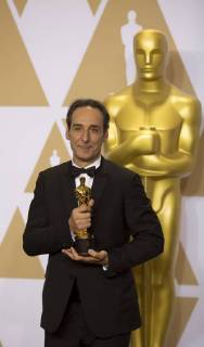 Composer Alexandre Desplat winner of the Best Original Music Score for Shape of Water poses in the press room during the 90th annual Academy Awards ceremony at the Dolby Theatre in Hollywood, California, on 4 March 2018. The Oscars are presented for outstanding individual or collective efforts in 24 categories in filmmaking. 90th annual Academy Awards ceremony !ACHTUNG: NUR REDAKTIONELLE NUTZUNG!  Copyright: xArmandoxArorizox HOL01 20180305-636558269070384229