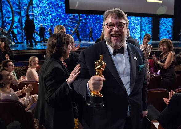 Guillermo del Toro poses with the Oscar for achievement in directing for work on The Shape of Water during the live ABC Telecast of The 90th OscarsÂ® at the DolbyÂ® Theatre in Hollywood, CA on Sunday, March 4, 2018.  Copyright: xPhilxMcCartenx 33546_488PLX