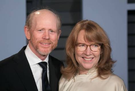 March 4, 2018 - Beverly Hills, California, U.S - Director Ron Howard (L) and actress Cheryl Howard on the red carpet of the 2018 Vanity Fair Oscar Party held at the Wallis Annenberg Center in Beverly Hills, California on Sunday March 4, 2018. Beverly Hills U.S. - ZUMAp124 20180304_zaa_p124_194 Copyright: xJavierxRojasx