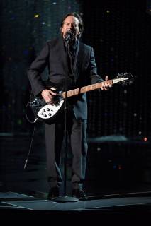 Eddie Vedder performs during In Memoriam at the live ABC Telecast of The 90th OscarsÂ® at the DolbyÂ® Theatre in Hollywood, CA on Sunday, March 4, 2018.  Copyright: xAaronxPoolex 33546_608PLX