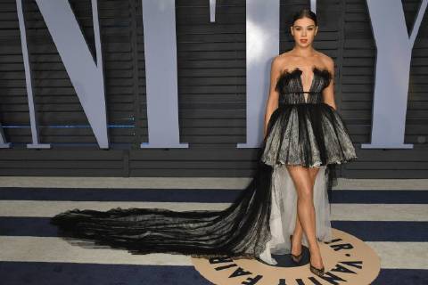 2018 Vanity Fair Oscar Party a Los Angeles. 04 March 2018 - Los Angeles, California - Hailee Steinfeld. 2018 Vanity Fair Oscar Party following the 90th Academy Awards held at the Wallis Annenberg Center for the Performing Arts. Photo Credit: Birdie Thompson AdMedia 224702 2018-03-04 CA Los Angeles Etats-Unis  Copyright: xBirdiexThompson AdMediax STAR_224702_161