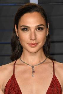 2018 Vanity Fair Oscar Party a Los Angeles. 04 March 2018 - Los Angeles, California - Gal Gadot. 2018 Vanity Fair Oscar Party following the 90th Academy Awards held at the Wallis Annenberg Center for the Performing Arts. Photo Credit: Birdie Thompson AdMedia 224702 2018-03-04 CA Los Angeles Etats-Unis  Copyright: xBirdiexThompson AdMediax STAR_224702_252
