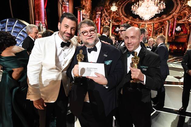 OscarsÂ® Host, Jimmy Kimmel and Oscar winners for Best Picture, Guillermo del Toro and J. Miles Dale at the 90th OscarsÂ® at the DolbyÂ® Theatre in Hollywood, CA on Sunday, March 4, 2018.  Copyright: xToddxWawrychukx 33546_741PLX