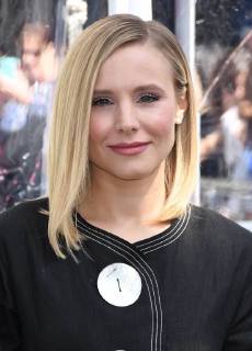 17 March 2018 - Hollywood, California - Kristen Bell. IMAX Original Film Pandas Los Angeles Premiere held at IMAX TCL Theatre. Photo Credit: Birdie Thompson AdMedia 225038 2018-03-17 CA Hollywood Etats-Unis  Copyright: xAdMediax STAR_225038_004