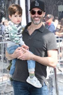 March 17, 2018 - Hollywood, CA, U.S. - 17 March 2018 - Hollywood, California - Reid Scott. IMAX Original Film Pandas Los Angeles Premiere held at IMAX TCL Theatre. Photo Credit: AdMedia Hollywood U.S. - ZUMAa123 20180317_zaa_a123_068 Copyright: xBirdiexThompsonx