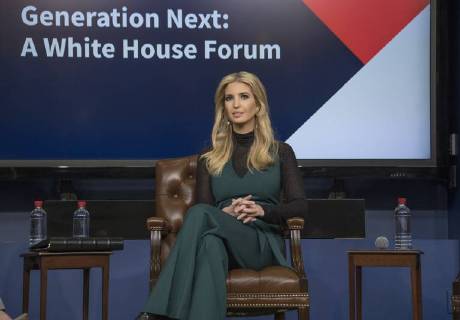 Bilder des Tages March 22, 2018 - Washington, District of Columbia, United States of America - Ivanka Trump participates in a panel discussion at the Generation Next Summit at the White House in Washington, DC on Thursday, March 22, 2018..Credit: CNP Washington United States of America - ZUMAs152 20180322_zaa_s152_003 Copyright: xRonxSachsx