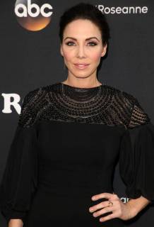 BURBANK, CA - MARCH 23: Whitney Cummings, at Roseanne Premiere Event at Walt Disney Studio Lot on March 23, 2018 in Burbank, California. Copyright: xFayexSadoux