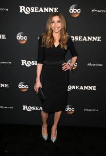 BURBANK, CA - MARCH 23: Sarah Chalke, at Roseanne Premiere Event at Walt Disney Studio Lot on March 23, 2018 in Burbank, California. Copyright: xFayexSadoux