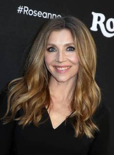 BURBANK, CA - MARCH 23: Sarah Chalke, at Roseanne Premiere Event at Walt Disney Studio Lot on March 23, 2018 in Burbank, California. Copyright: xFayexSadoux