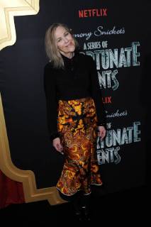 March 29, 2018 - New York, NY, USA - March 29, 2018 New York City..Catherine O Hara attending Netflix s Lemony Snicket s A Series of Unfortunate Events Season 2 premiere on March 29, 2018 in New York City. New York USA  - ZUMAny1_ 20180329_zaf_ny1_057 Copyright: xKristinxCallahanx