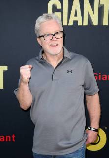 HOLLYWOOD, CA - MARCH 29: Freddie Roach, at Los Angeles Premiere of Andre The Giant from HBO Documentaries at Pacific Cinerama Dome in Hollywood, California on March 29, 2018. Copyright: xFayexSadoux