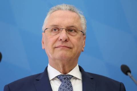 April 5, 2018 - Munich, Bavaria, Germany - Joachim Herrmann speaks, in Munich, Germany, on April 5, 2018. The minister of interiour Joachim Herrmann and the President of the Verfassungsschutz ( Secret Service). They talked about Islamism, Right-wing extremism, left-wing extremism and cyber crminality. Munich Germany - ZUMAn230 20180405_zaa_n230_104 Copyright: xAlexanderxPohlx