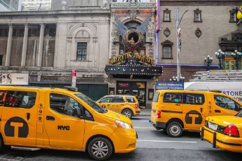 April 10, 2018 - New York, New York, United States - Before the official launch of the Lyric Theater on Broadway in New York City on Tuesday, the premiere sessions of the Harry Potter and the Curseed Child set a record of ticket office. The premiere for the big public takes place on April 22. New York United States - ZUMAv122 20180410_zap_v122_030 Copyright: xWilliamxVolcovx