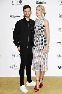 Daniel Grunenberg and Carolin Niemczyk Glasperlenspiel at the 27th German Music Award Echo 2018 in the Messe Berlin Berlin 12 04 2017 Foto:xF.xKernx xFuturexImage