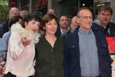 Who actually invented the love Premiere on 02 05 2018 in the Lichtburg in Essen Meret Becker left Kerstin Polete center Karl Kranzkowski right at the premiere of Who actually invented love on 02 05 2018 in the Lichtburg in Essen xJFx