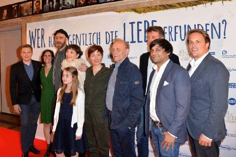 Who actually invented love Premiere on 02 05 2018 in the Lichtburg in Essen In the middle Meret Becker Annalee Ranft Kerstin Polte Karl Kranzkowski at the premiere of Who actually invented love on 02 05 2018 in the Lichtburg in Essen xJFx