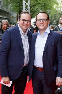 Thomas Kufen with husband David Lüngen at the premiere of the movie Who actually invented love in the Lichtburg Essen 02 05 2018 Foto:xC.xHardtx xFuturexImage