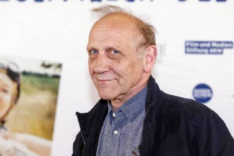 Karl Kranzkowski at the premiere of the movie Who actually invented love in the Lichtburg Essen 02 05 2018 Foto:xC.xHardtx xFuturexImage
