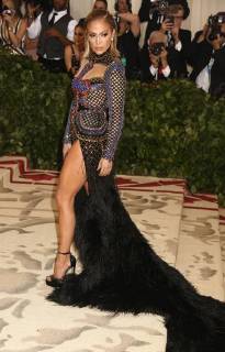 May 7, 2018 - New York City, New York, U.S. - JENNIFER LOPEZ attends the Costume Institute Benefit celebrating the opening of Heavenly Bodies: Fashion and the Catholic Imagination exhibit held at at The Metropolitan Museum of Art. New York City U.S. - ZUMAk03_ 20180507_zaf_k03_586 Copyright: xNancyxKaszermanx