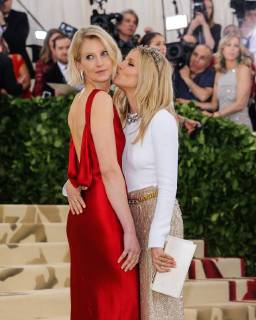 May 7, 2018 - New York, NY, U.S. - 07 May 2018 - New York, New York - Savannah Miller, Sienna Miller. 2018 Metropolitan Museum of Art Costume Institute Gala: Heavenly Bodies: Fashion and the Catholic Imagination. Photo Credit: Christopher Smith AdMedia New York U.S. - ZUMAa123 20180507_zaa_a123_125 Copyright: xChristopherxSmithAdmediax