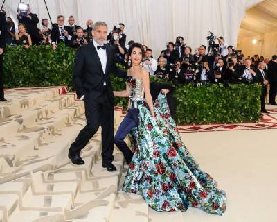 May 7, 2018 - New York, NY, U.S. - 07 May 2018 - New York, New York - George Clooney, Amal Clooney. 2018 Metropolitan Museum of Art Costume Institute Gala: Heavenly Bodies: Fashion and the Catholic Imagination. Photo Credit: Christopher Smith AdMedia New York U.S. - ZUMAa123 20180507_zaa_a123_334 Copyright: xChristopherxSmithAdmediax
